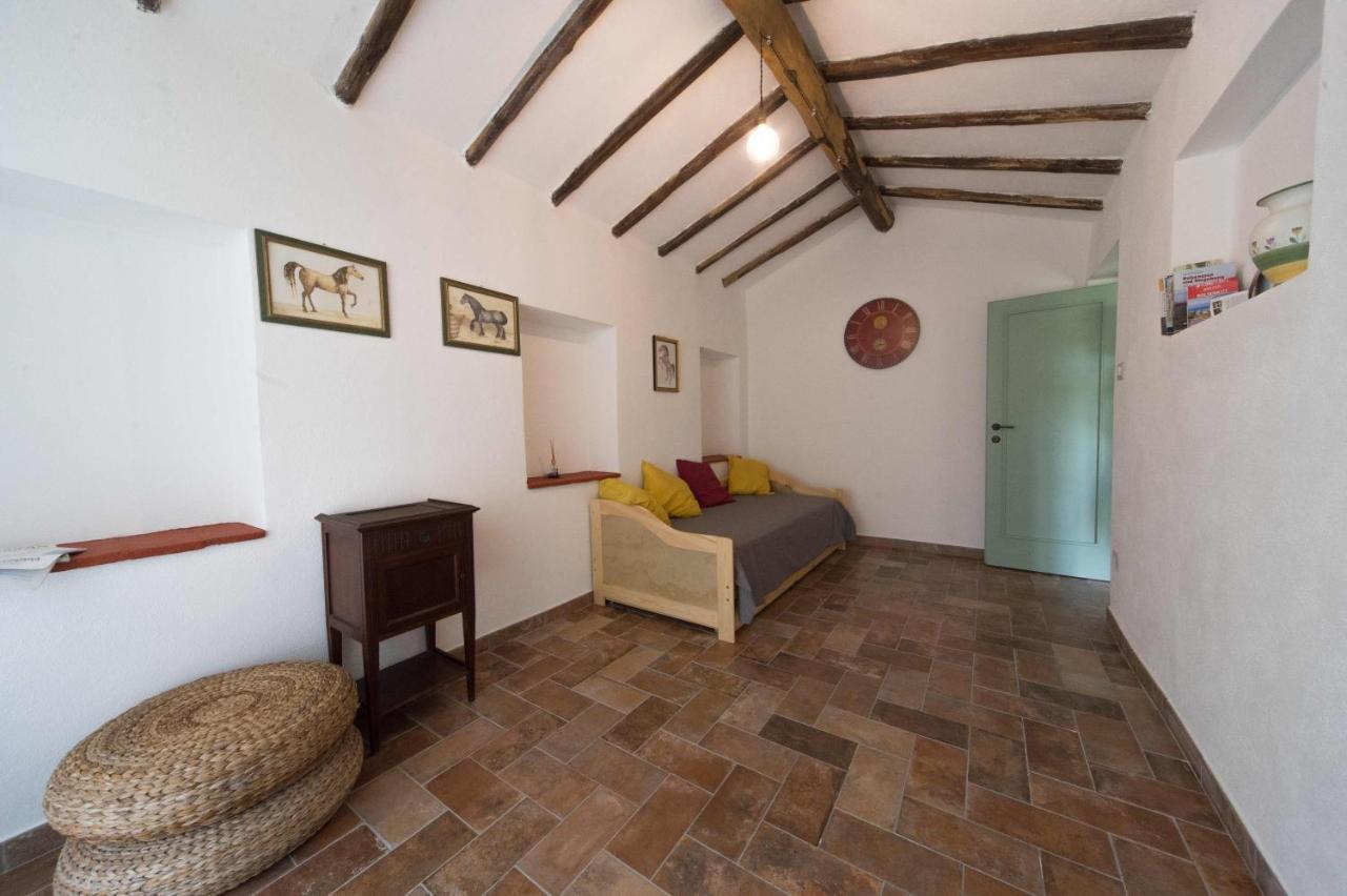 Podere Sant'Antonio Больсена Экстерьер фото