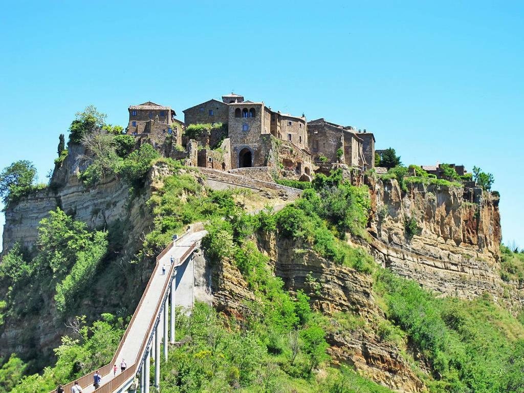 Podere Sant'Antonio Больсена Экстерьер фото